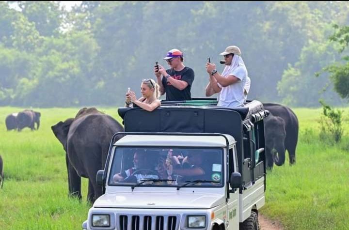 Arani Homestay Polonnaruwa Bagian luar foto